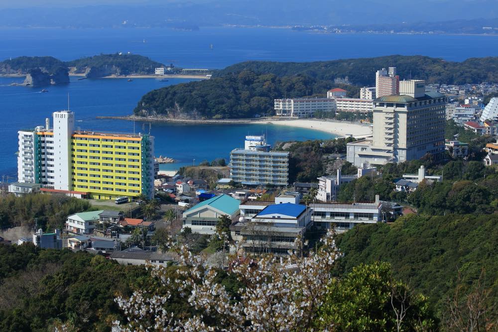 【保存版】一人旅向きの関西の温泉旅館おすすめ15選【元ホテルスタッフが徹底紹介】露天風呂・源泉かけ流し・おしゃれな施設など