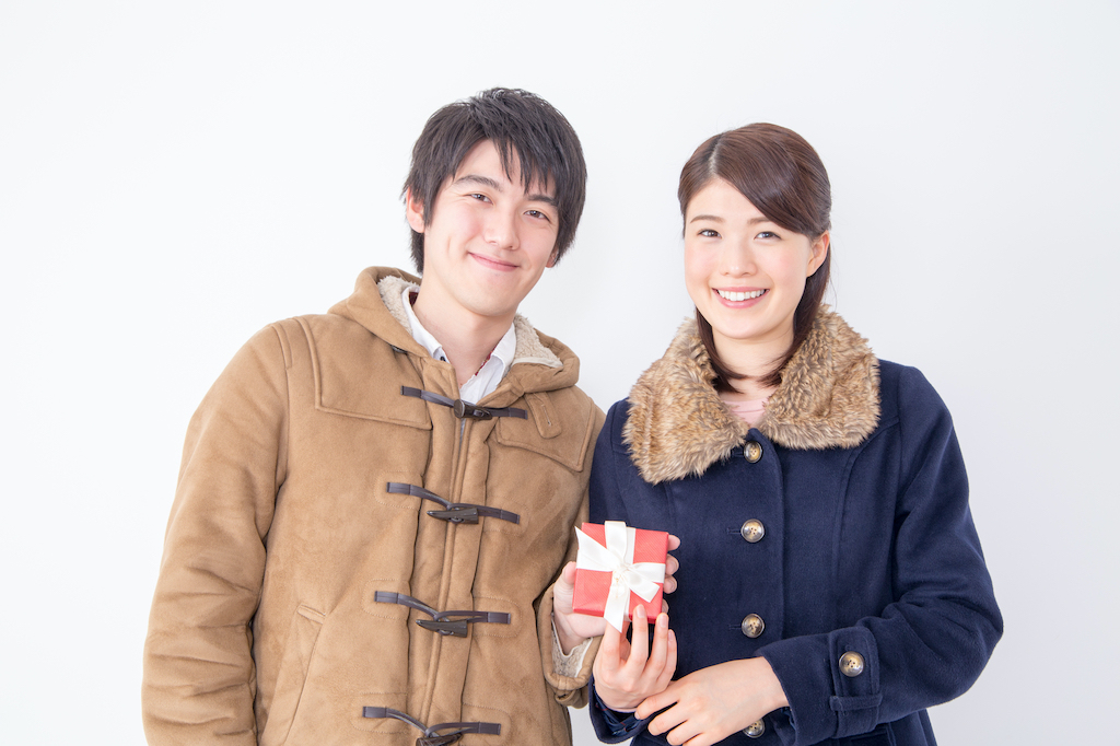 【予算9000円】30代男友達がもらって嬉しいおすすめプレゼント15選!おしゃれなファッションアイテムから美味しいグルメギフトまでファッション好き筆者がご紹介!