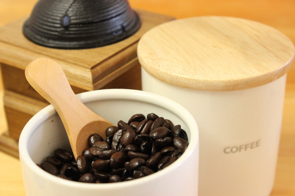 おすすめのコーヒーキャニスター10選！ガラス・ステンレス・密閉度が高いなど選び方のポイントと共にコーヒー豆の保存にこだわる筆者が紹介