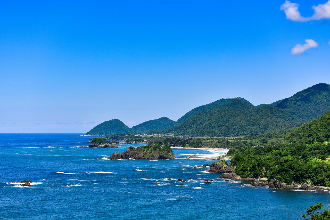 【2023年版】丹後半島の温泉旅館おすすめ15選【全国の温泉地を飛び回る筆者が徹底紹介】露天風呂付き客室・個性派・料理自慢など｜アニーお祝い