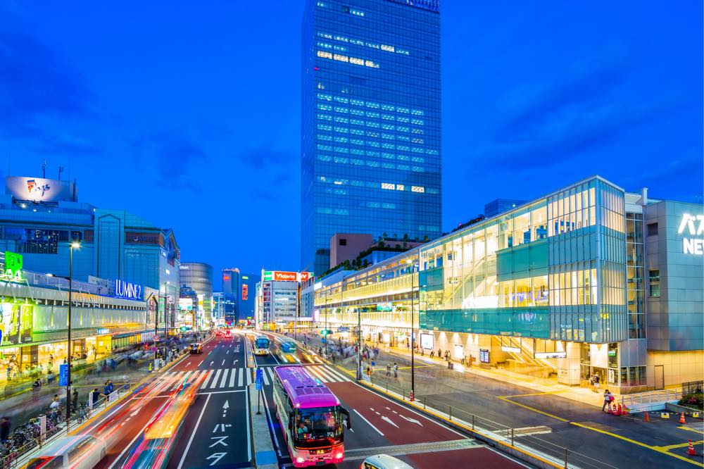 22年版 新宿南口のディナーならここ 東京都民厳選のデートや記念日にもおすすめディナー15選 おしゃれ 水槽 夜景 ホテルディナーなど アニーお祝い体験マガジン By ギフトモール