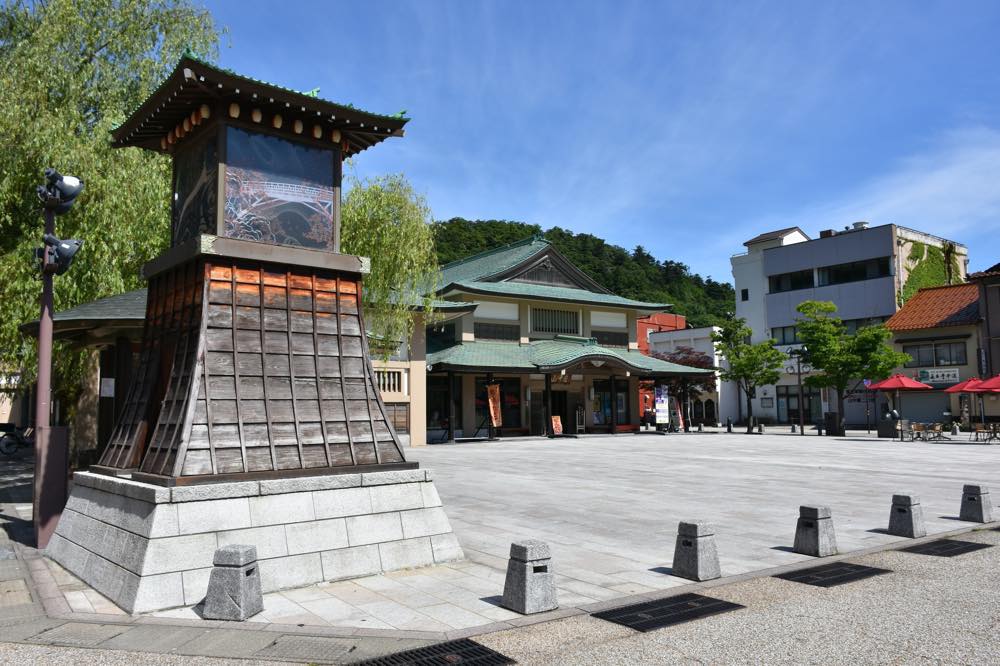 【保存版】露天風呂付客室のある山中温泉旅館おすすめ15選【山中温泉に魅了されたライターが徹底紹介】特別な日向け・お湯自慢・料理自慢など