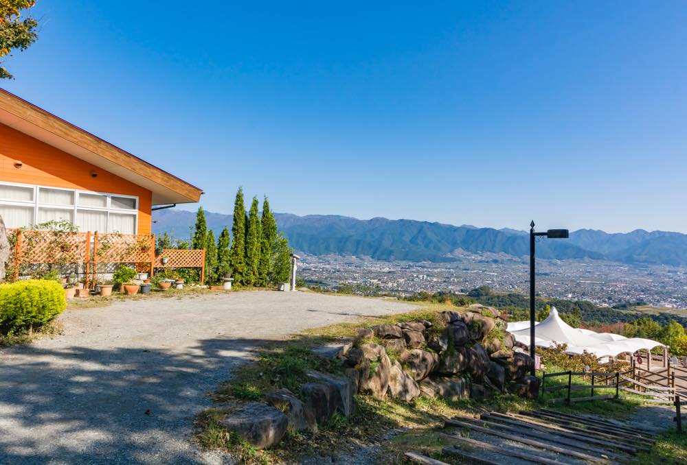 【保存版】日帰り入浴ができる甲府の温泉旅館おすすめ15選【温泉大好き筆者が徹底紹介】こだわり天然温泉・部屋利用付きプラン・隠れ家温泉など