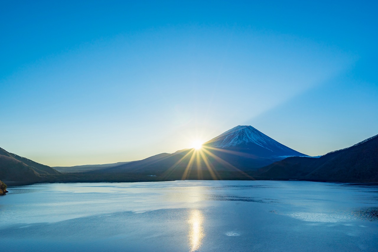 【2024年版】山梨の癒しスポット15選！景色・温泉・甘味処など旅行好きな筆者が紹介