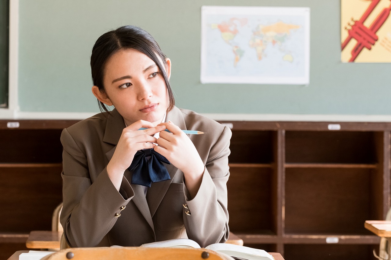 奥手？積極的？女子校出身者の恋愛の特徴10選を女子校出身の筆者が解説！