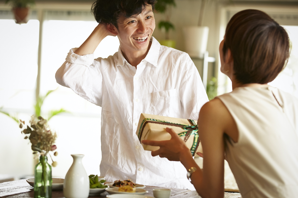 【予算9000円】20代男友達がもらって嬉しいプレゼントおすすめ15選!コンパクトで便利なアイテムから友達同士で楽しめるアイテムまで同世代の筆者がご紹介!