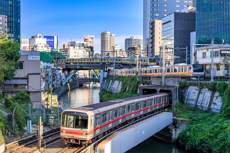 【保存版】御茶ノ水でカレーならここ！都内在住の筆者おすすめの16店【インド・タイ・欧風・女性向けなど】