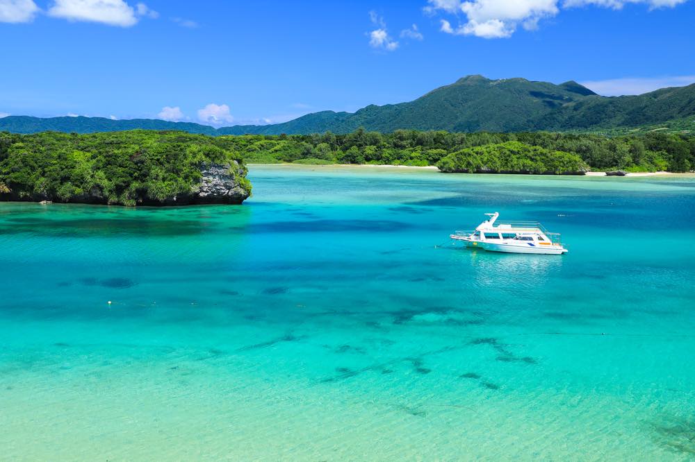 【保存版】石垣島の温泉旅館おすすめ15選【石垣島に魅了されたライターが徹底紹介】オーシャンビューの大浴場・リゾートステイ・デートや記念日にも◎