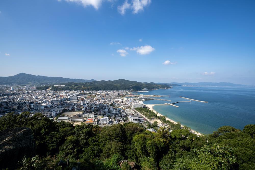 21年版 日帰り入浴ができる淡路島の温泉旅館おすすめ10選 全国の温泉地を飛び回る筆者が徹底紹介 ロケーション 貸切風呂 食事付きプランなど アニーお祝い体験マガジン By ギフトモール