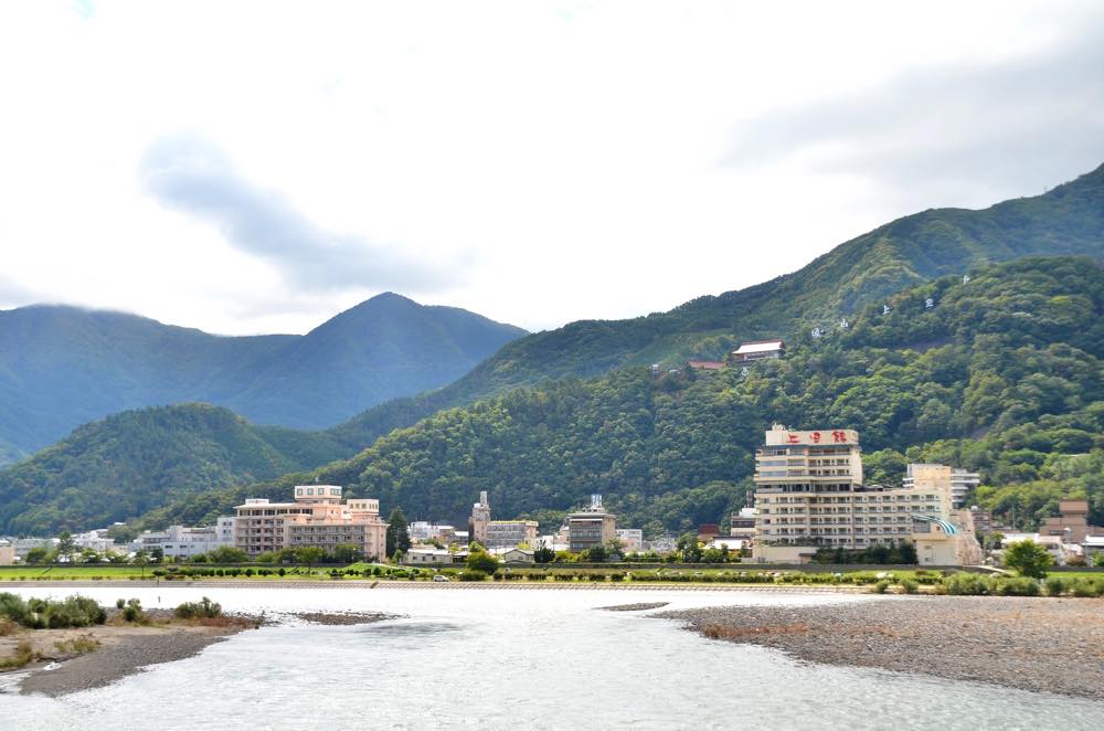 戸倉上山田温泉 記念日 誕生日など特別な日に泊まりたい旅館 ホテル15選 特別感あり コスパ 近隣のおすすめ温泉宿など信州の温泉が大好きな筆者が徹底調査 アニーお祝い体験マガジン By ギフトモール