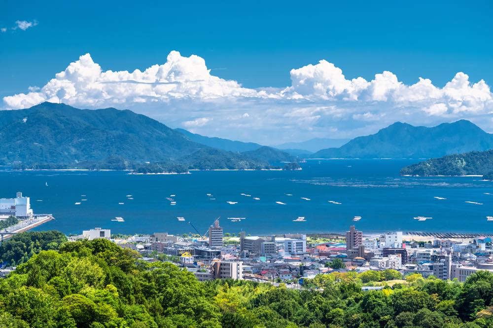 広島 温泉 結婚記念日で泊まりたい旅館 ホテル15選 厳島神社が臨める リゾート気分を楽しめる 瀬戸内の絶景宿など温泉好きな筆者が徹底調査 ページ 4 4 アニーお祝い体験マガジン By ギフトモール