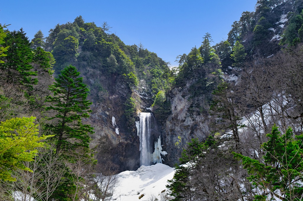 【平湯温泉】誕生日で泊まりたい旅館・ホテル15選！貸切風呂・源泉かけ流し・記念日プランなど温泉大好きな筆者が徹底調査！