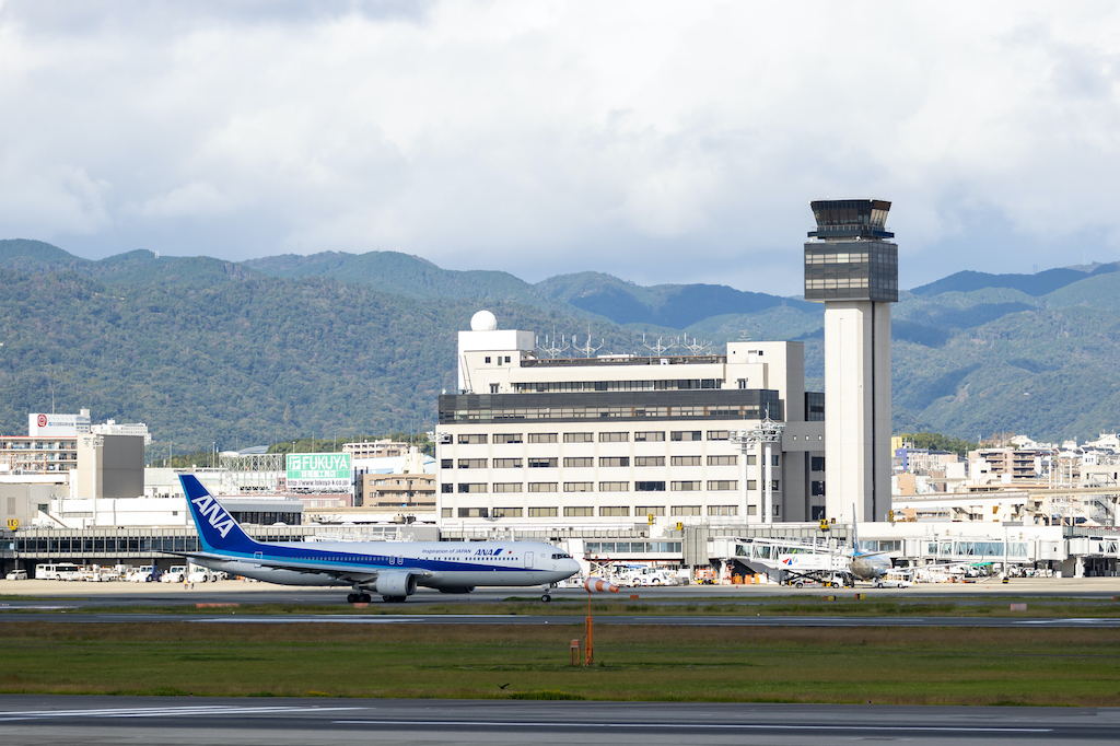 【保存版】伊丹空港周辺のランチ15選！カップルのデートや記念日にもおすすめ【空港好き筆者が徹底ガイド】カフェ・ご当地グルメ・リーズナブル・定食など