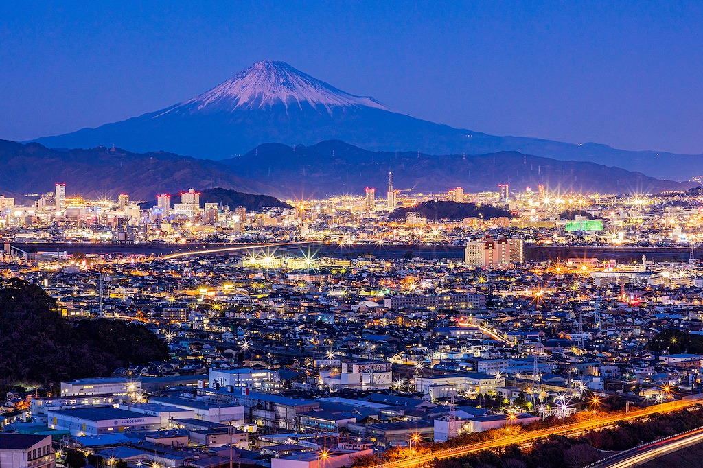 【保存版】静岡市の記念日ディナー20選！個室/夜景あり・お肉料理・子連れOKなどお祝い向きのお店を元旅行会社勤務のグルメライターが厳選