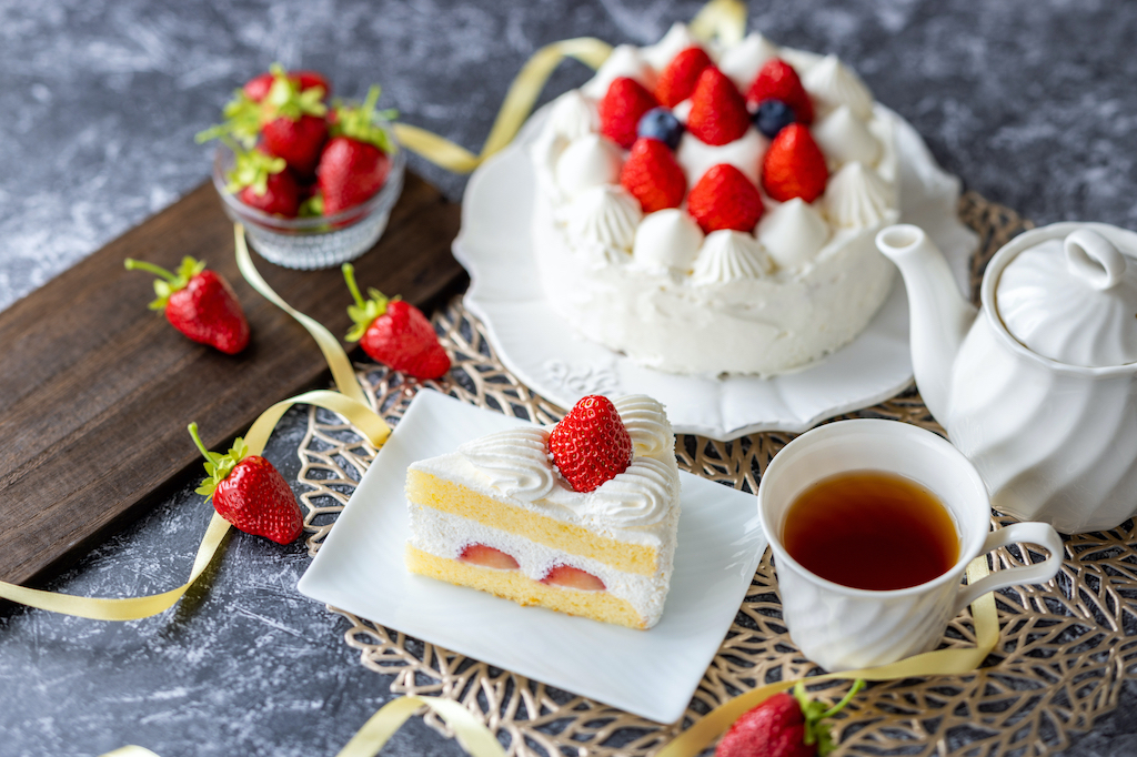高級ケーキおすすめ10選 特別な日のお祝いや贈り物にチョコ ショート フルーツなど選び方とともにケーキ好きの筆者が紹介 ページ 2 3 アニーお祝い体験マガジン By ギフトモール