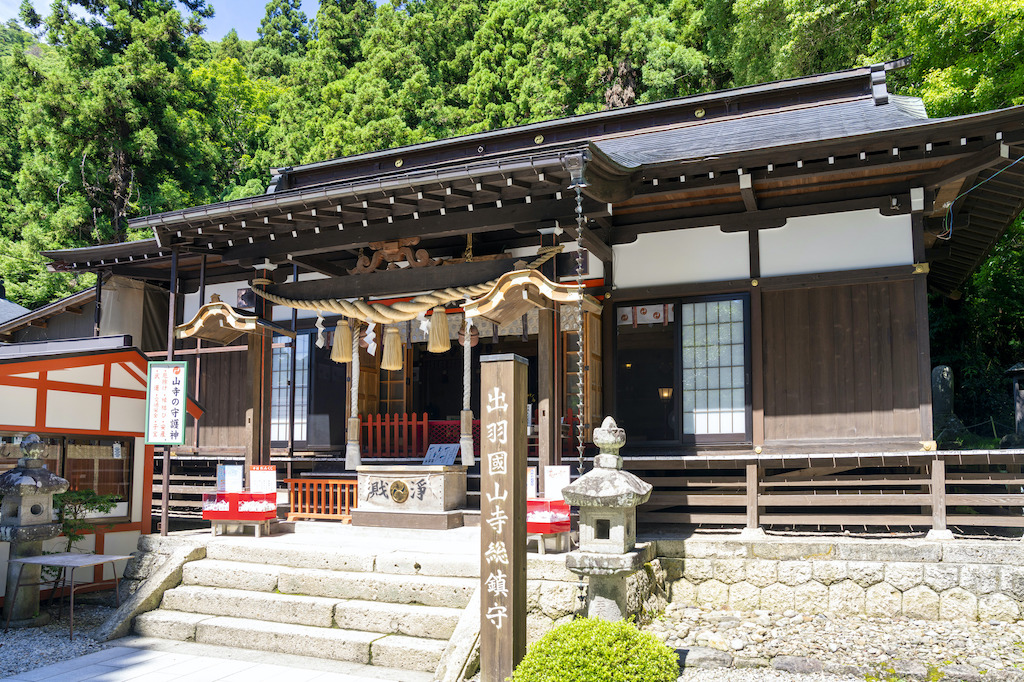 山形の神社・お寺15選!パワースポット・縁結び・商売繫盛など旅行好きな筆者が紹介!|アニーお祝い体験マガジン