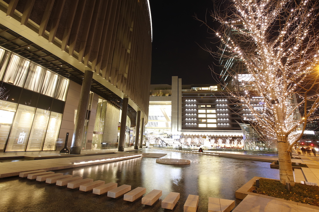【保存版】大阪のドライブデートで行きたい無料で望める夜景スポット30選！定番・自然・山・ビル・遊歩道などたくさんの大阪の夜景を鑑賞した筆者が紹介