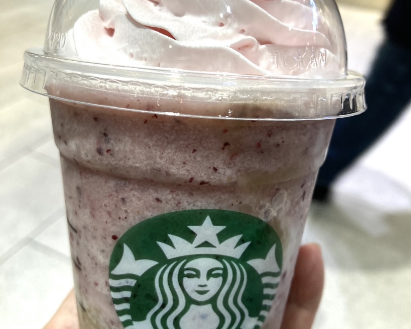 9. 冷たいドリンクだけど落ち着ける「和三蜜 ほうじ茶 フラペチーノ」